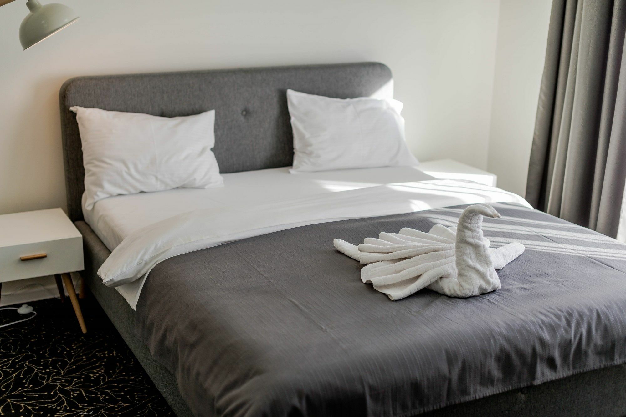 Omega House Hotel Букурещ Екстериор снимка