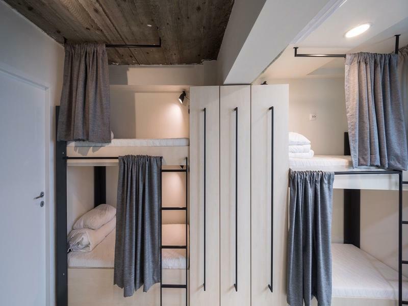Omega House Hotel Букурещ Екстериор снимка