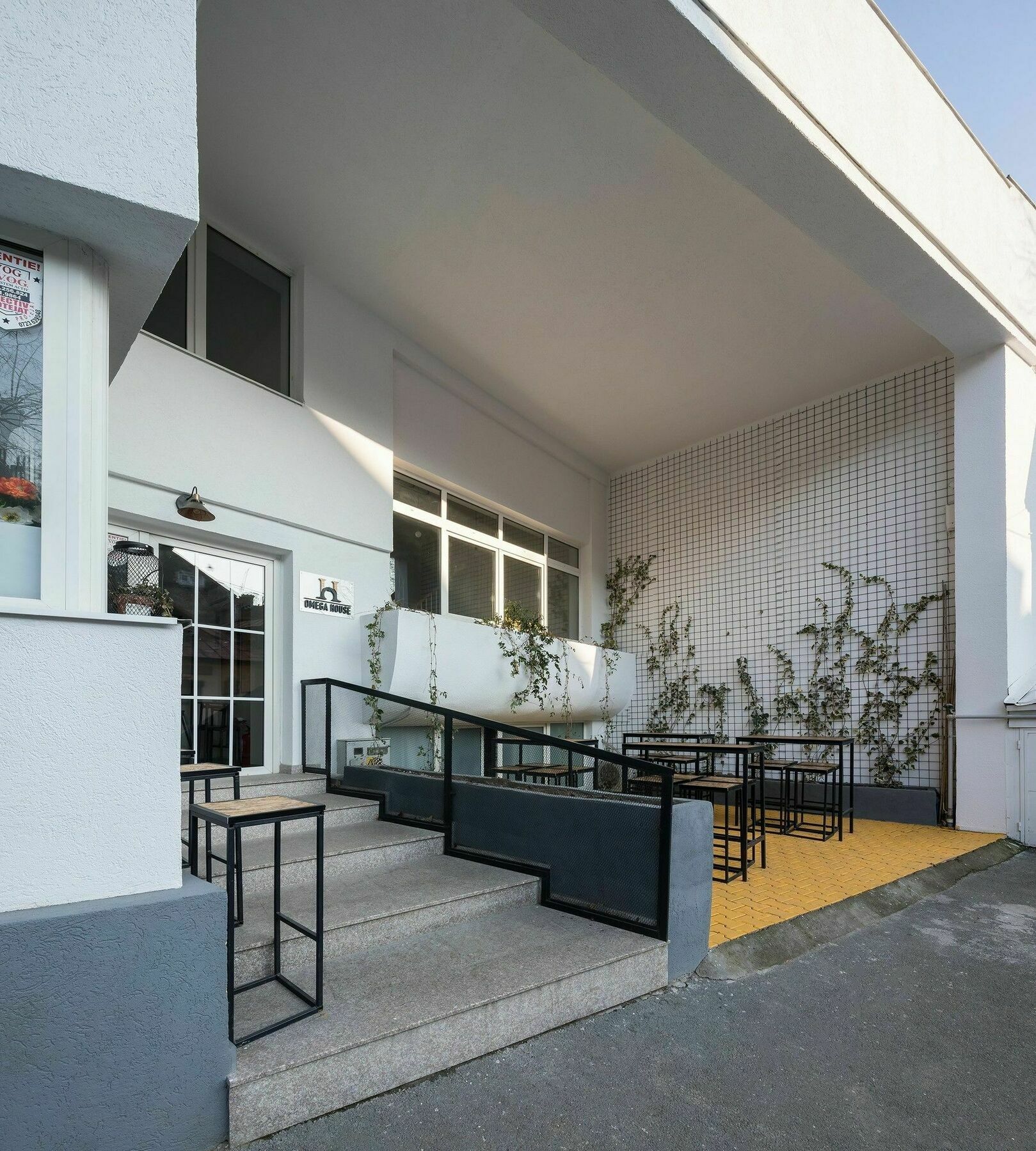 Omega House Hotel Букурещ Екстериор снимка