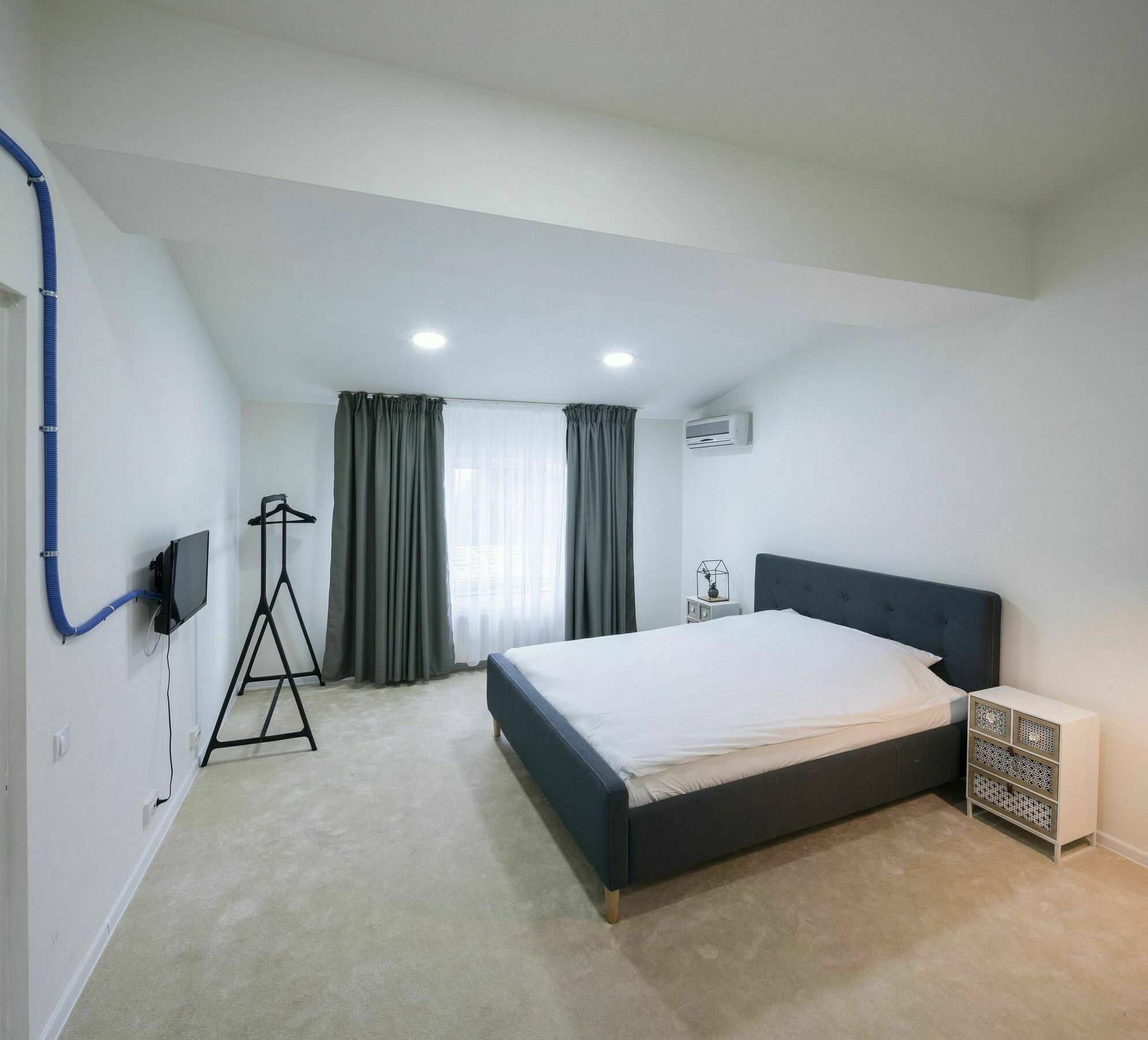 Omega House Hotel Букурещ Екстериор снимка